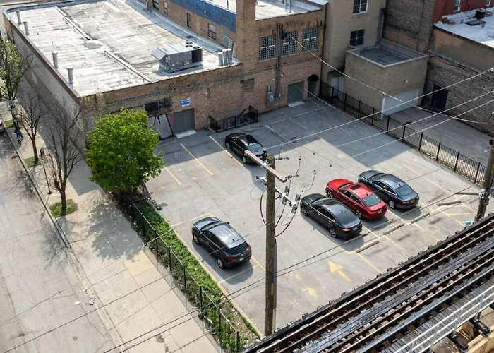 Smoke Ok 3br Oasis Near Uic, Mccormick Place *